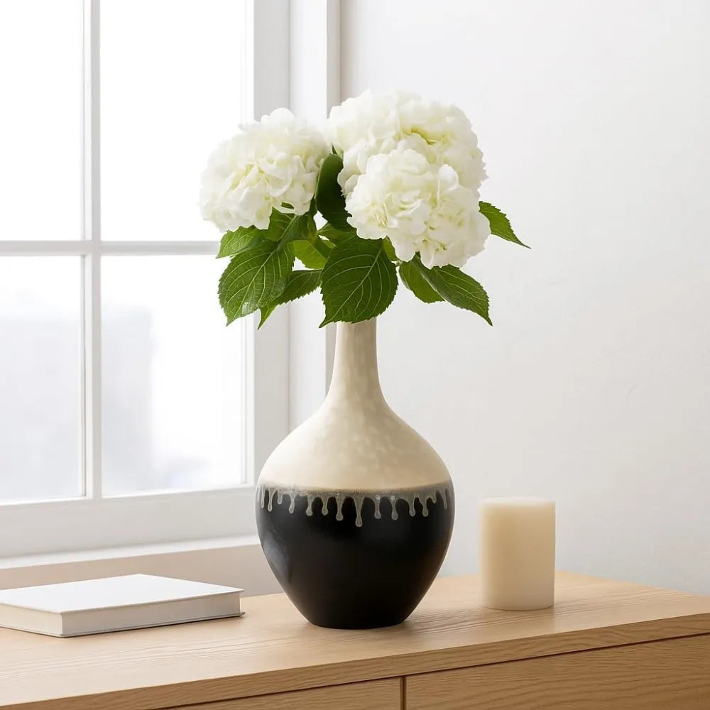 DAFIFY Modern Ceramic Vase For Living Room Decor