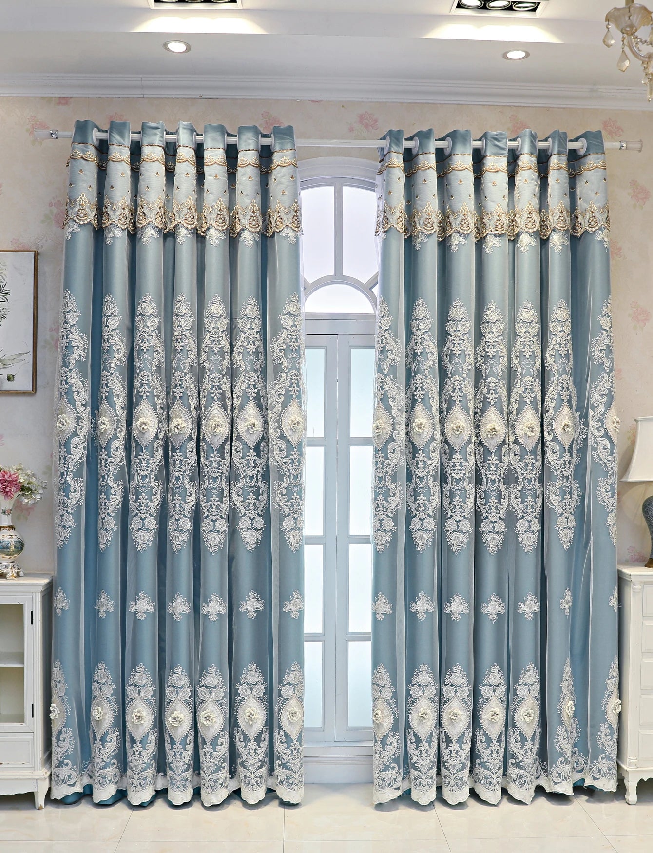 Zhejiang Luxury Vintage Embroidered Curtains 3D Relief